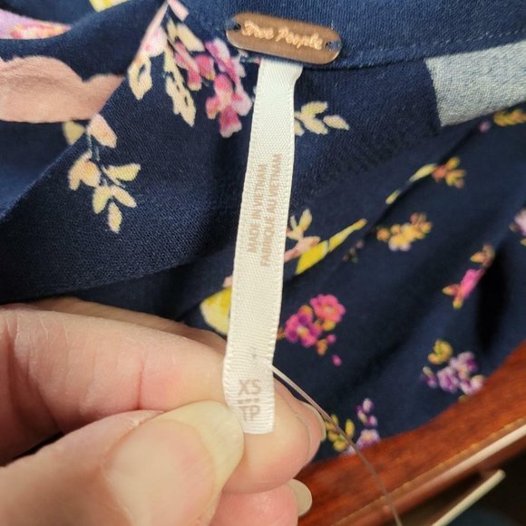 Free People Tate Bell Sleeve Tunic Mini Dress Women's Size XS Floral Print NWT - Picture 11 of 11